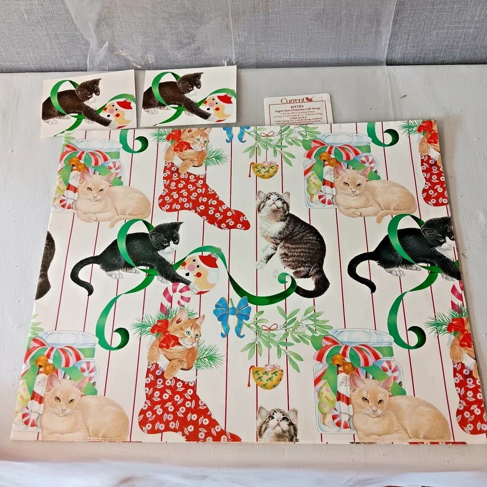 Current Kitties Super Size Christmas Gift Wrap 1987‎ Vintage 30x48 Sheet 2 Cards